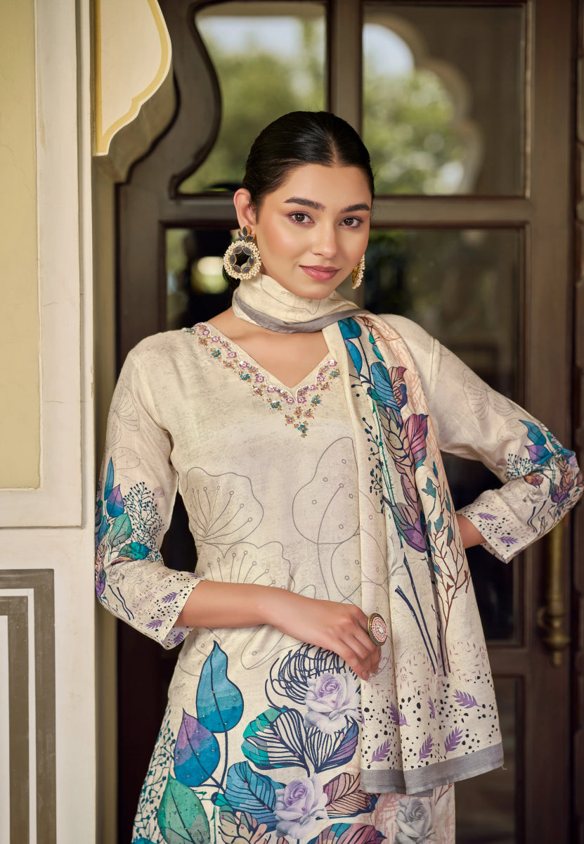 Shop premium women's ethnic suits – Avitra