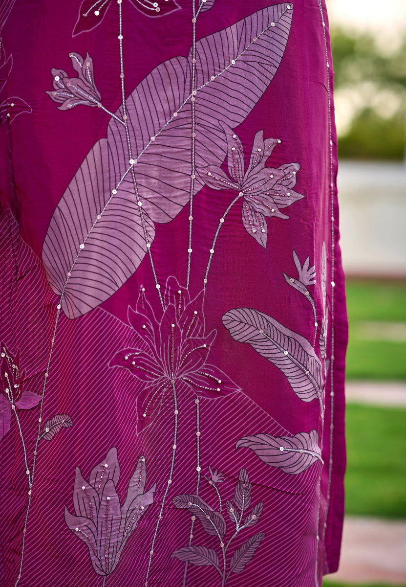 Shop premium women's ethnic suits – Avitra