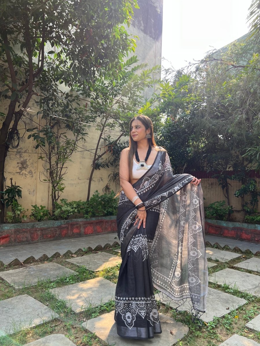 Shop premium women's ethnic suits – Avitra