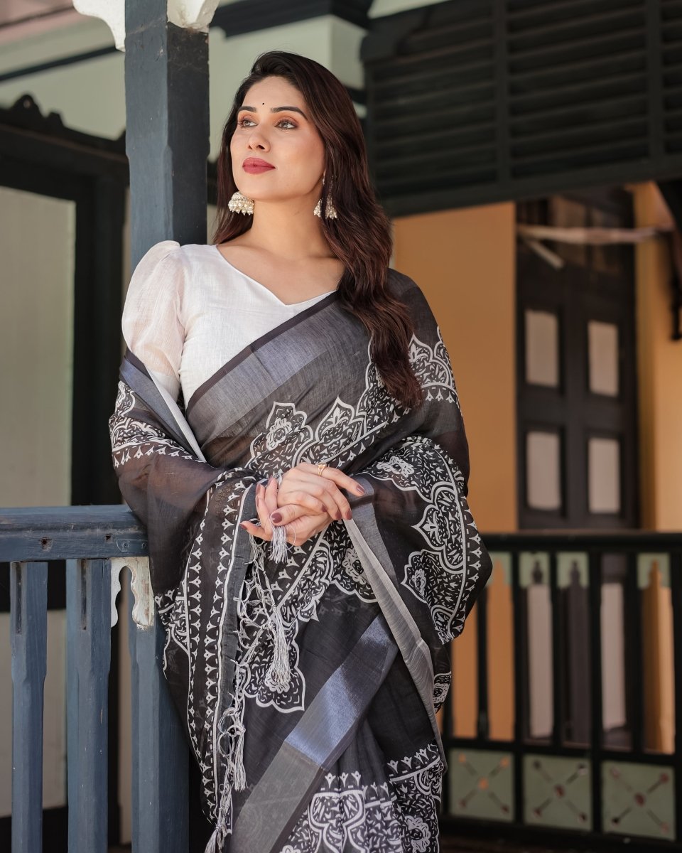 Shop premium women's ethnic suits – Avitra