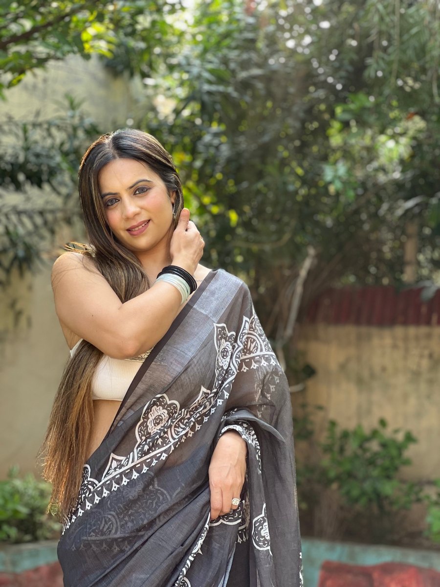 Shop premium women's ethnic suits – Avitra