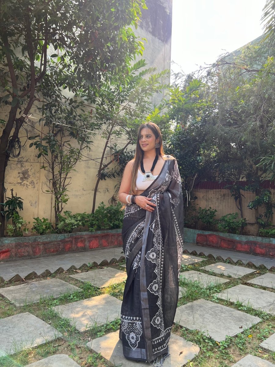 Shop premium women's ethnic suits – Avitra