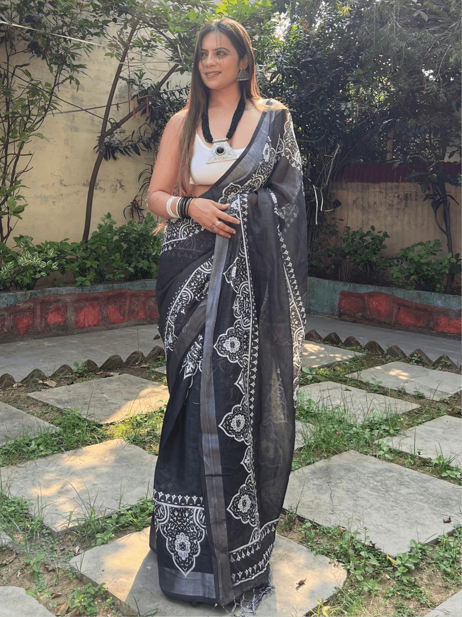 Shop premium women's ethnic suits – Avitra