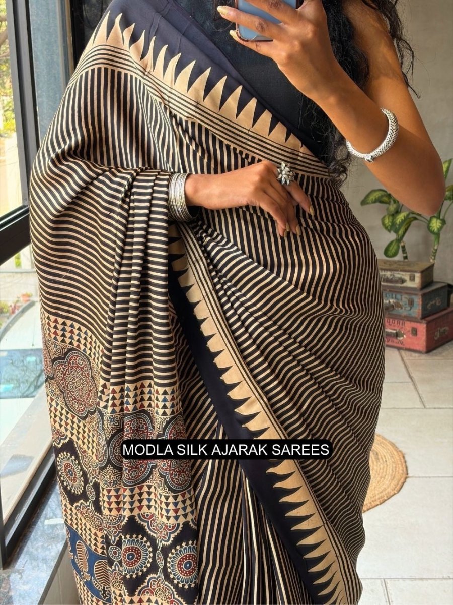 Shop premium women's ethnic suits – Avitra