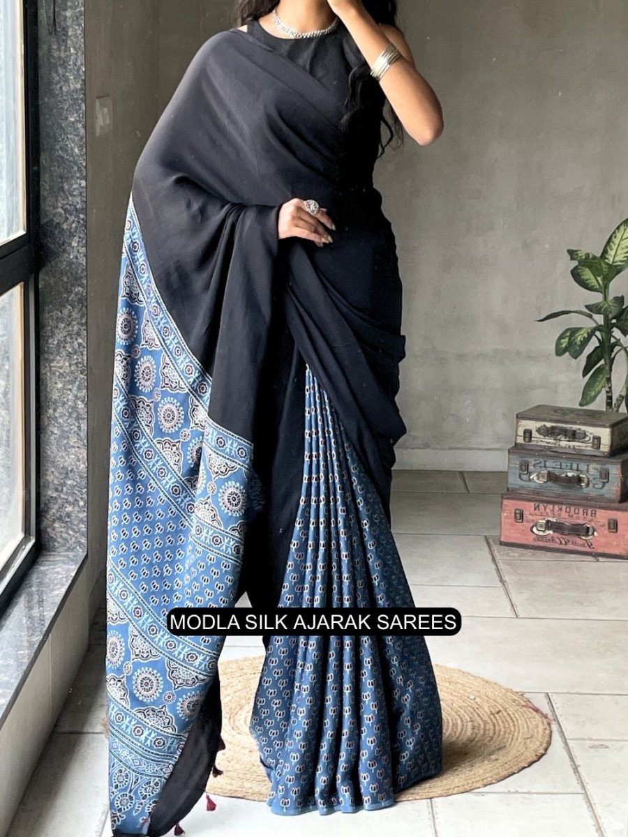 Shop premium women's ethnic suits – Avitra