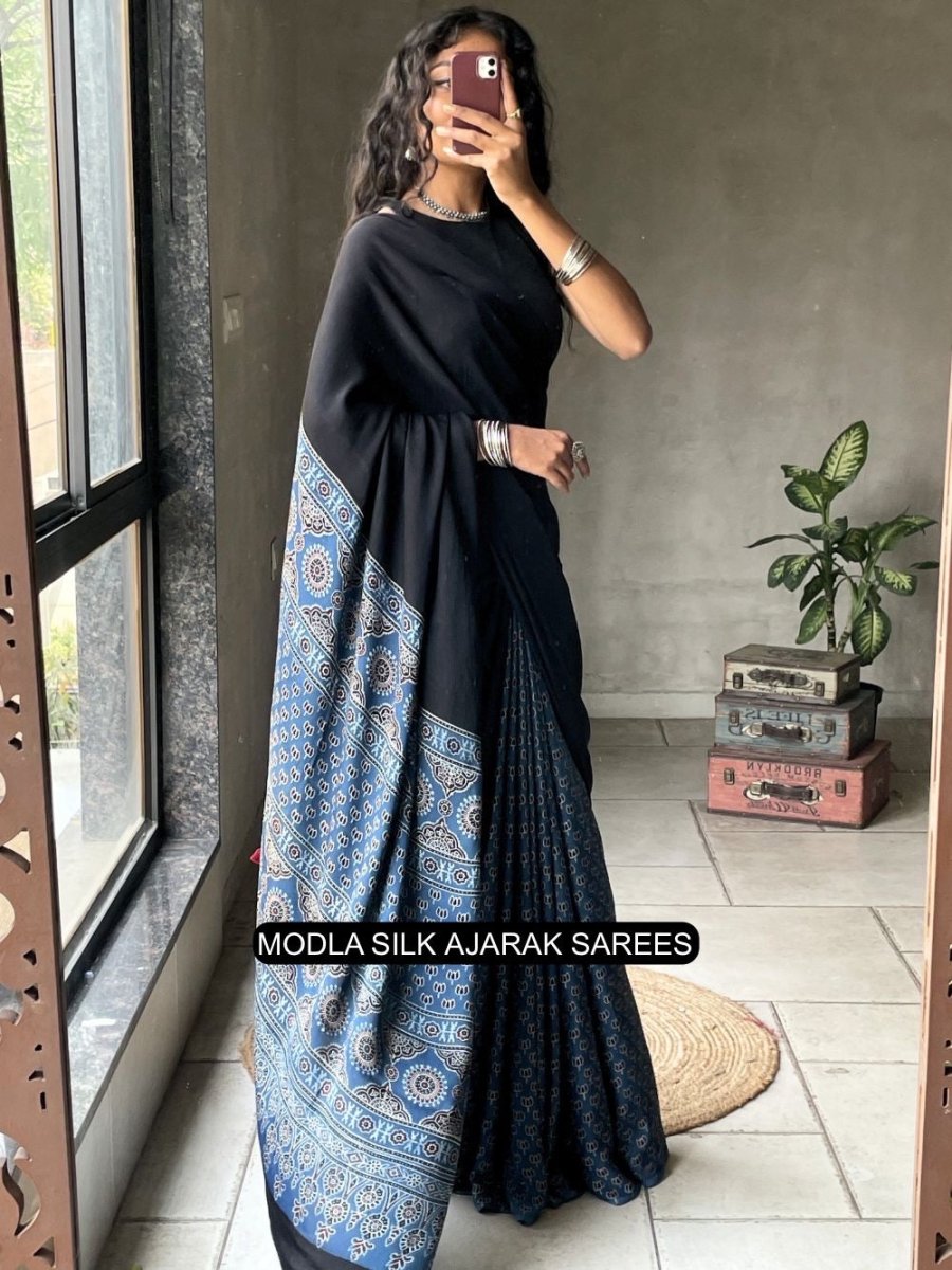 Shop premium women's ethnic suits – Avitra