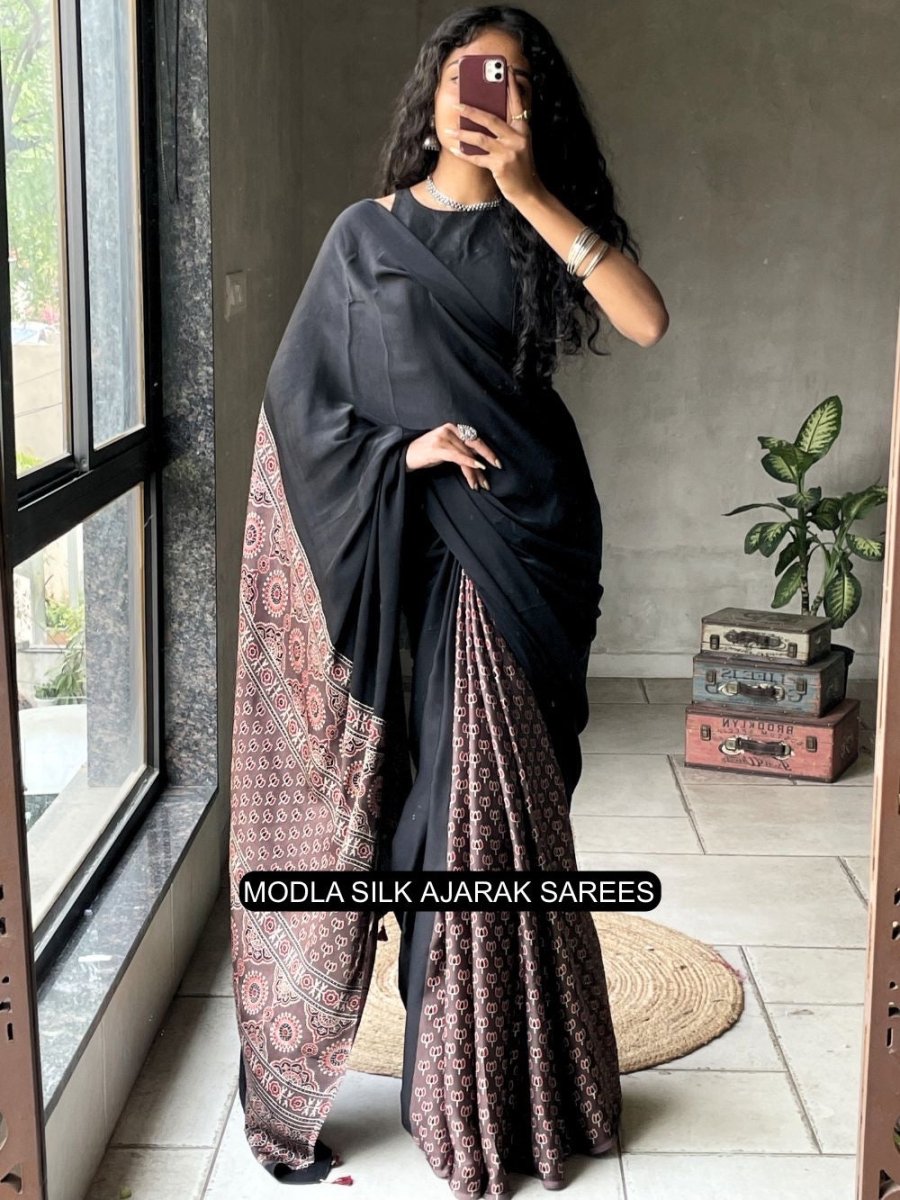 Shop premium women's ethnic suits – Avitra