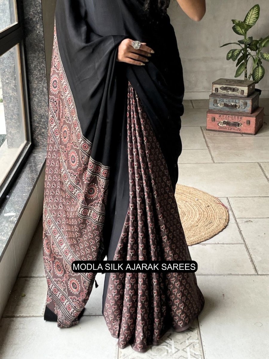 Shop premium women's ethnic suits – Avitra