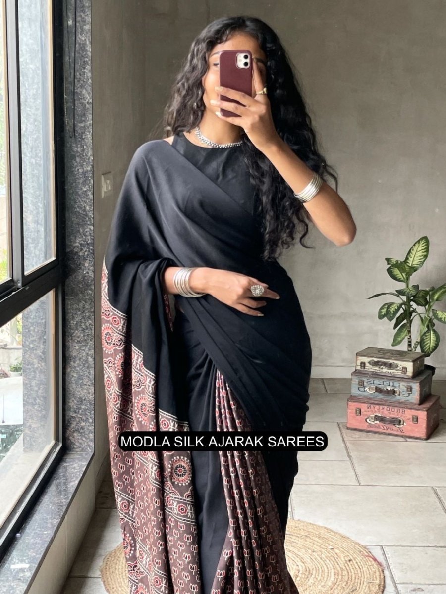 Shop premium women's ethnic suits – Avitra