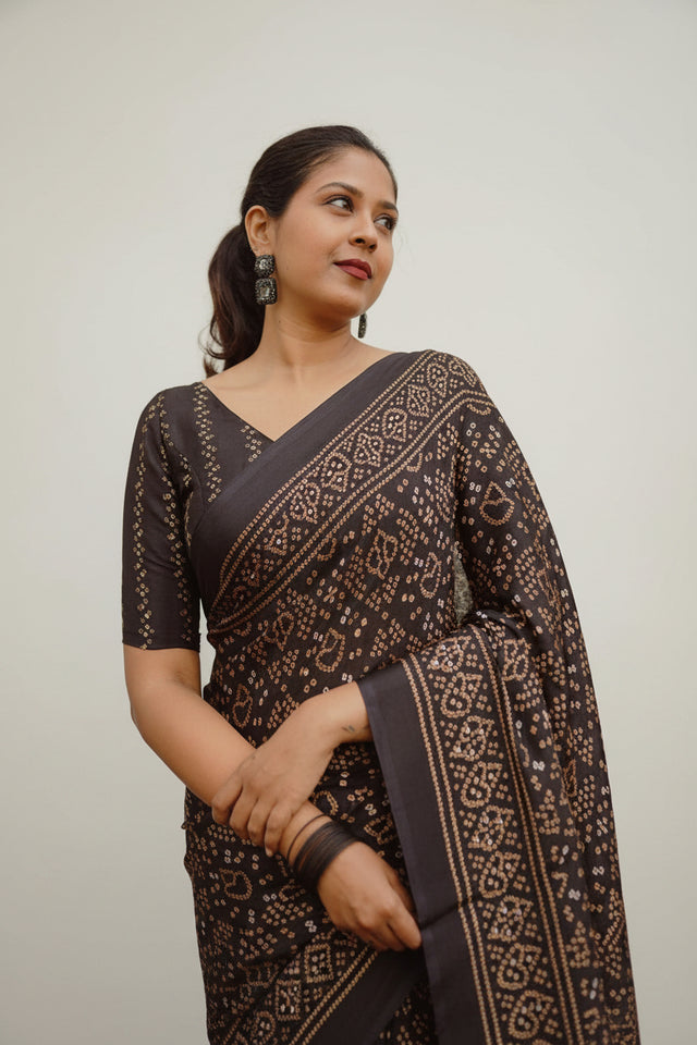 Shop premium women's ethnic suits – Avitra