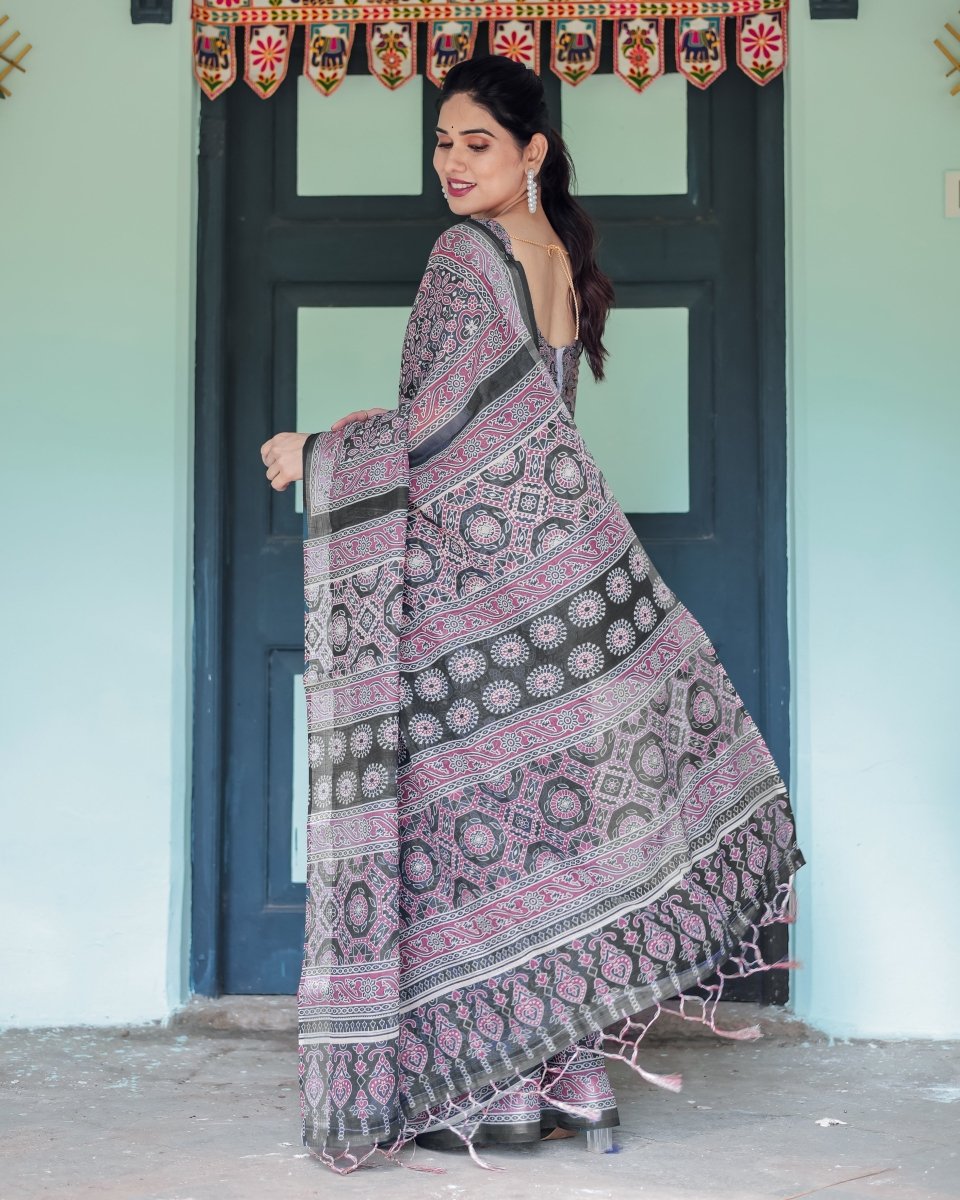 Shop premium women's ethnic suits – Avitra