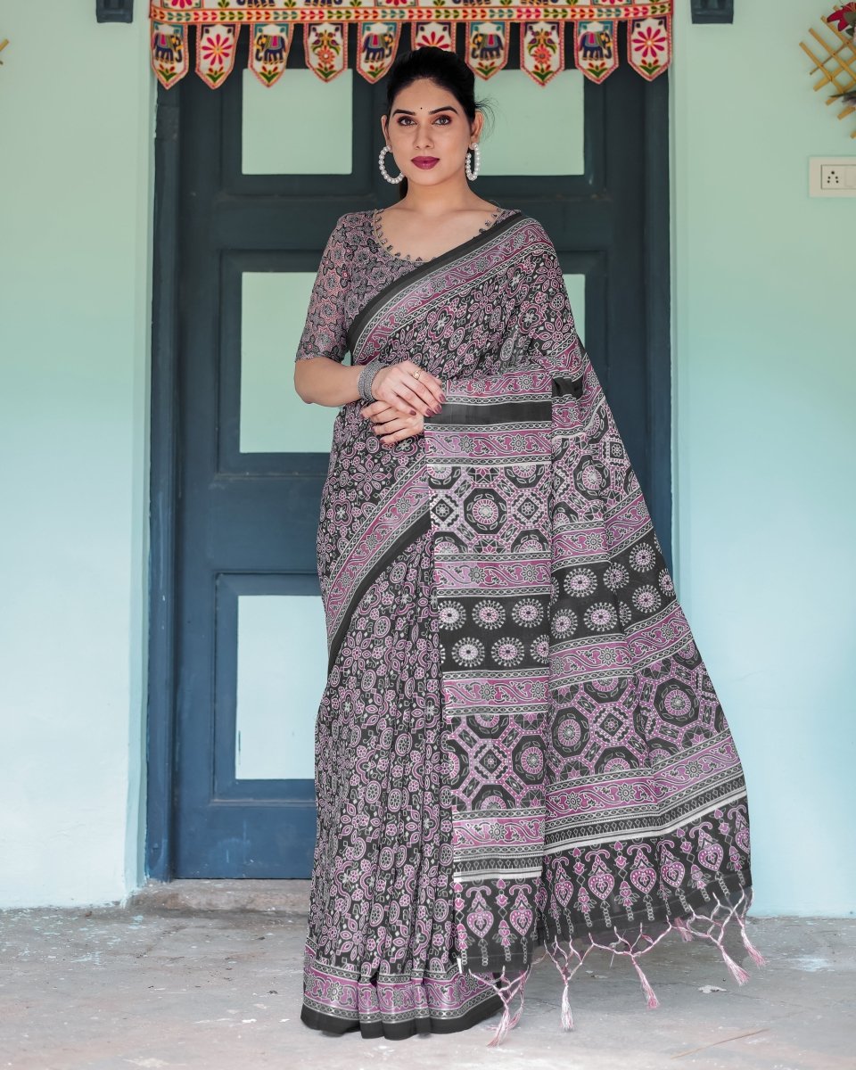 Shop premium women's ethnic suits – Avitra
