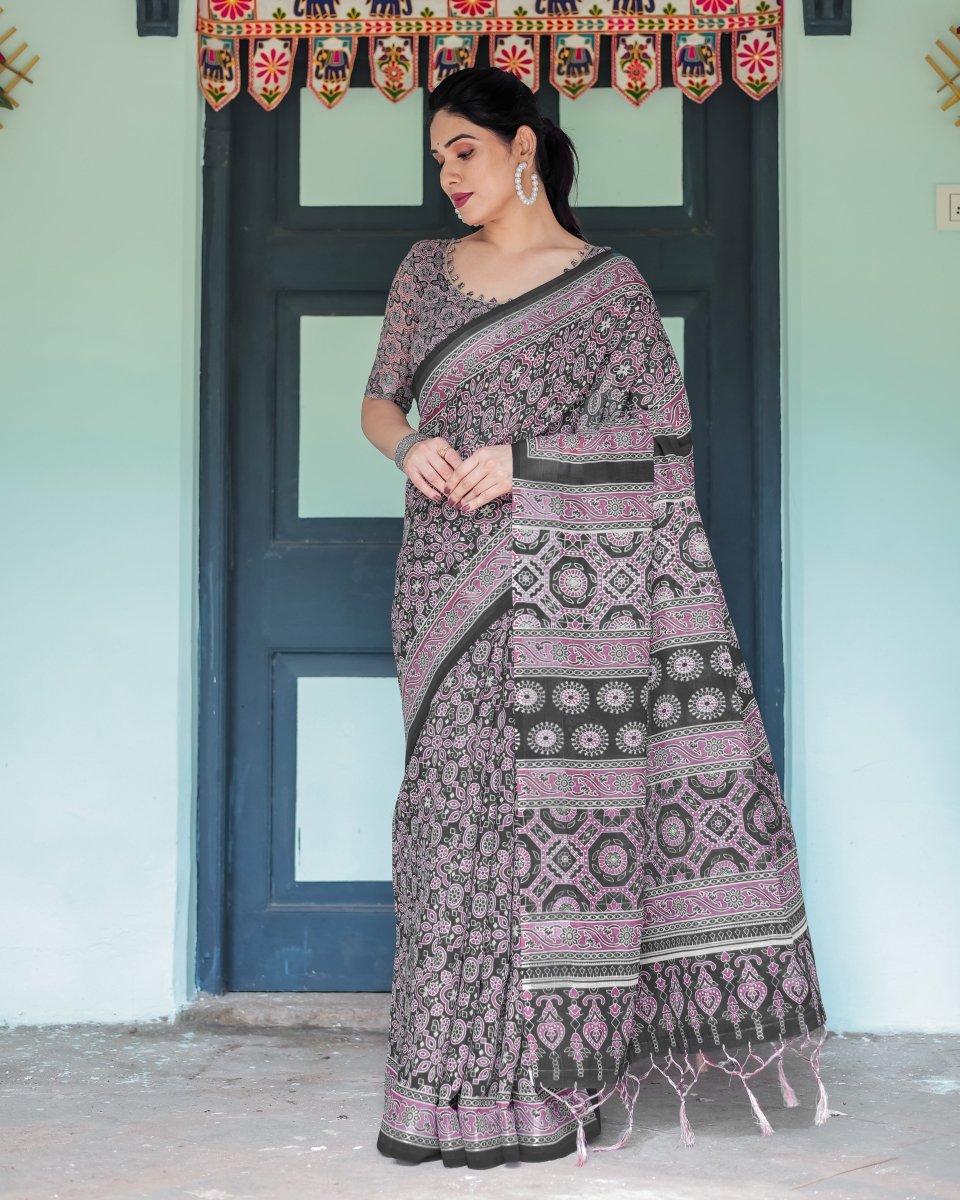 Shop premium women's ethnic suits – Avitra