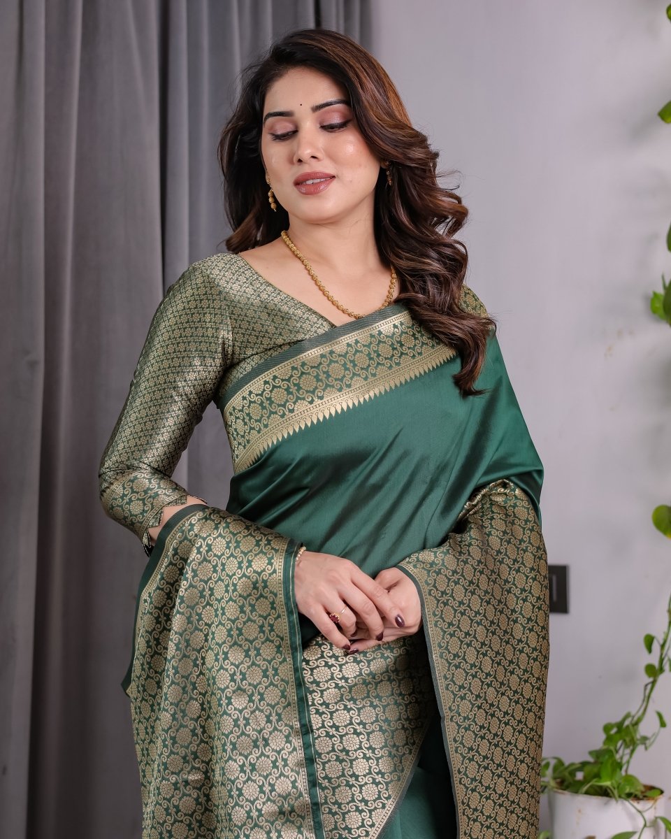 Shop premium women's ethnic suits – Avitra