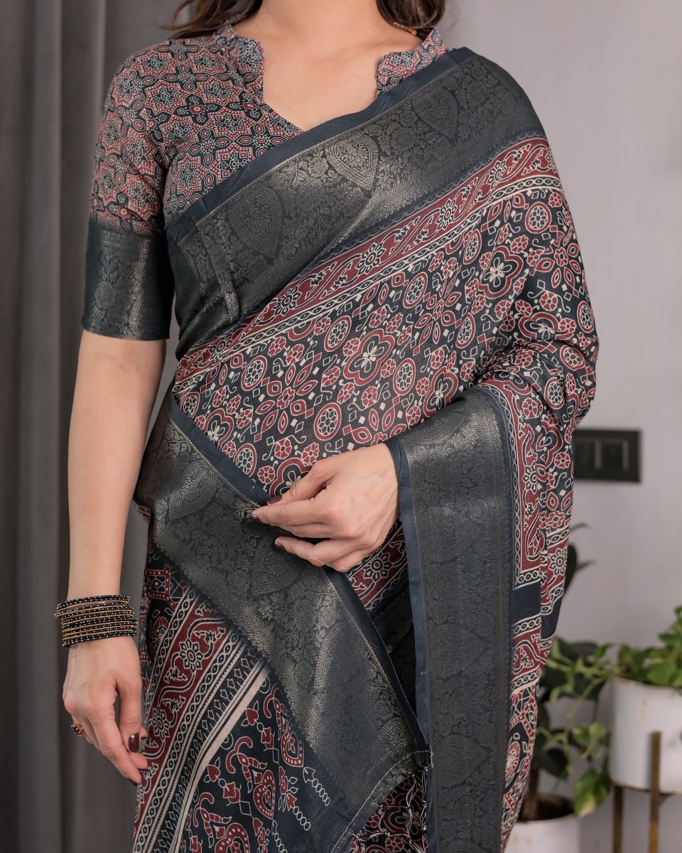Shop premium women's ethnic suits – Avitra