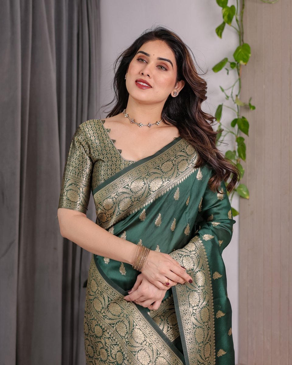 Shop premium women's ethnic suits – Avitra
