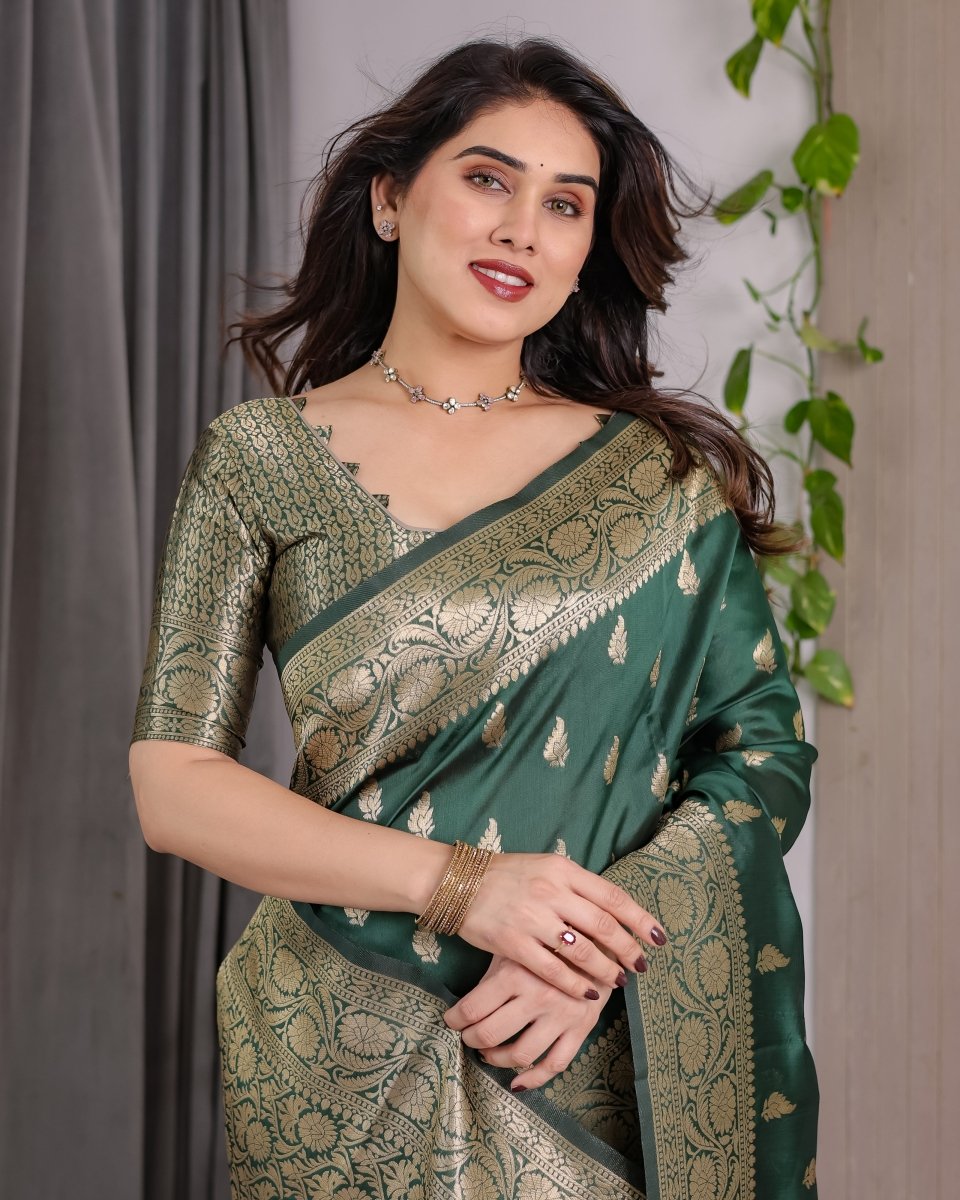 Shop premium women's ethnic suits – Avitra
