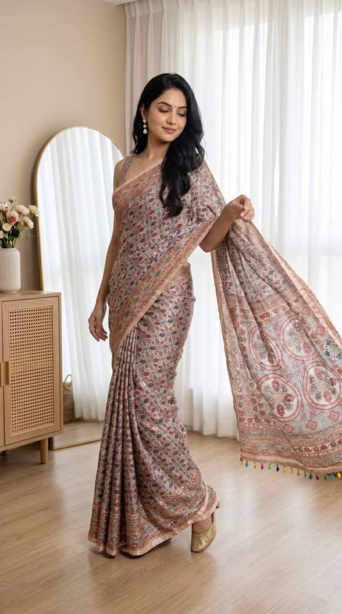 Shop premium women's ethnic suits – Avitra