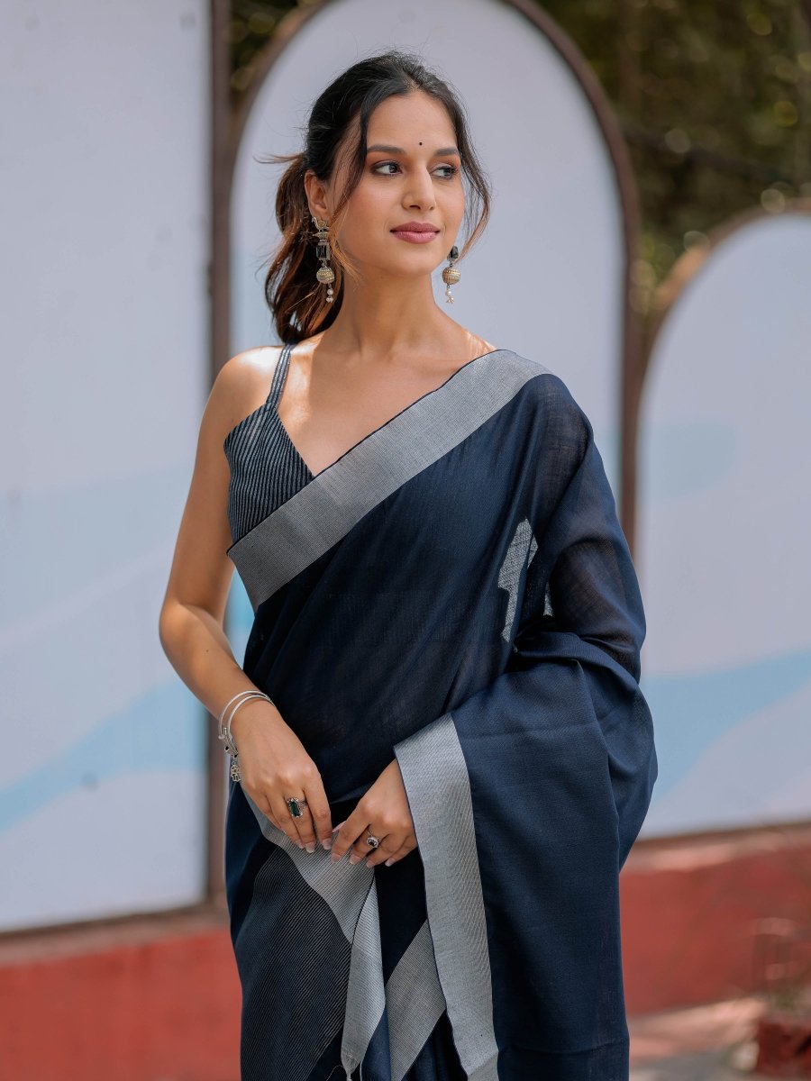 Shop premium women's ethnic suits – Avitra