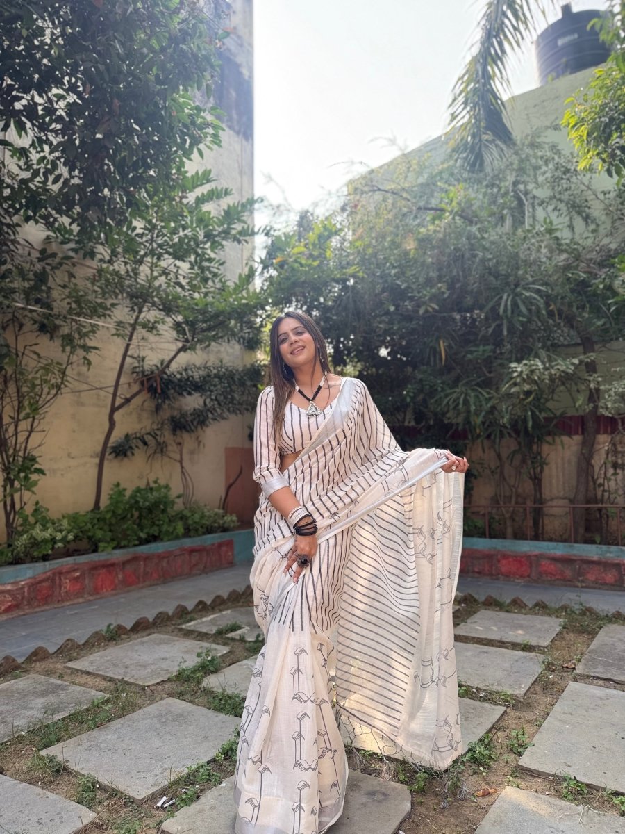 Shop premium women's ethnic suits – Avitra