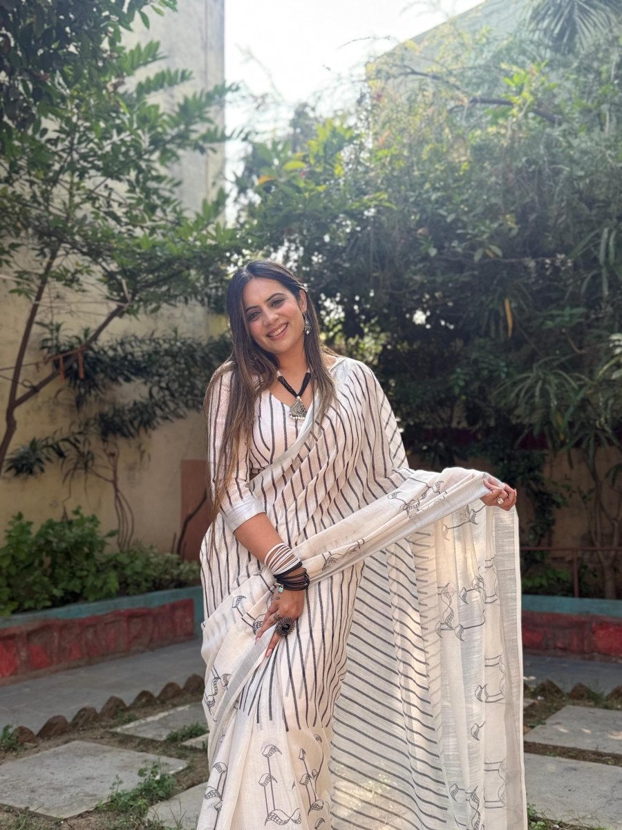 Shop premium women's ethnic suits – Avitra