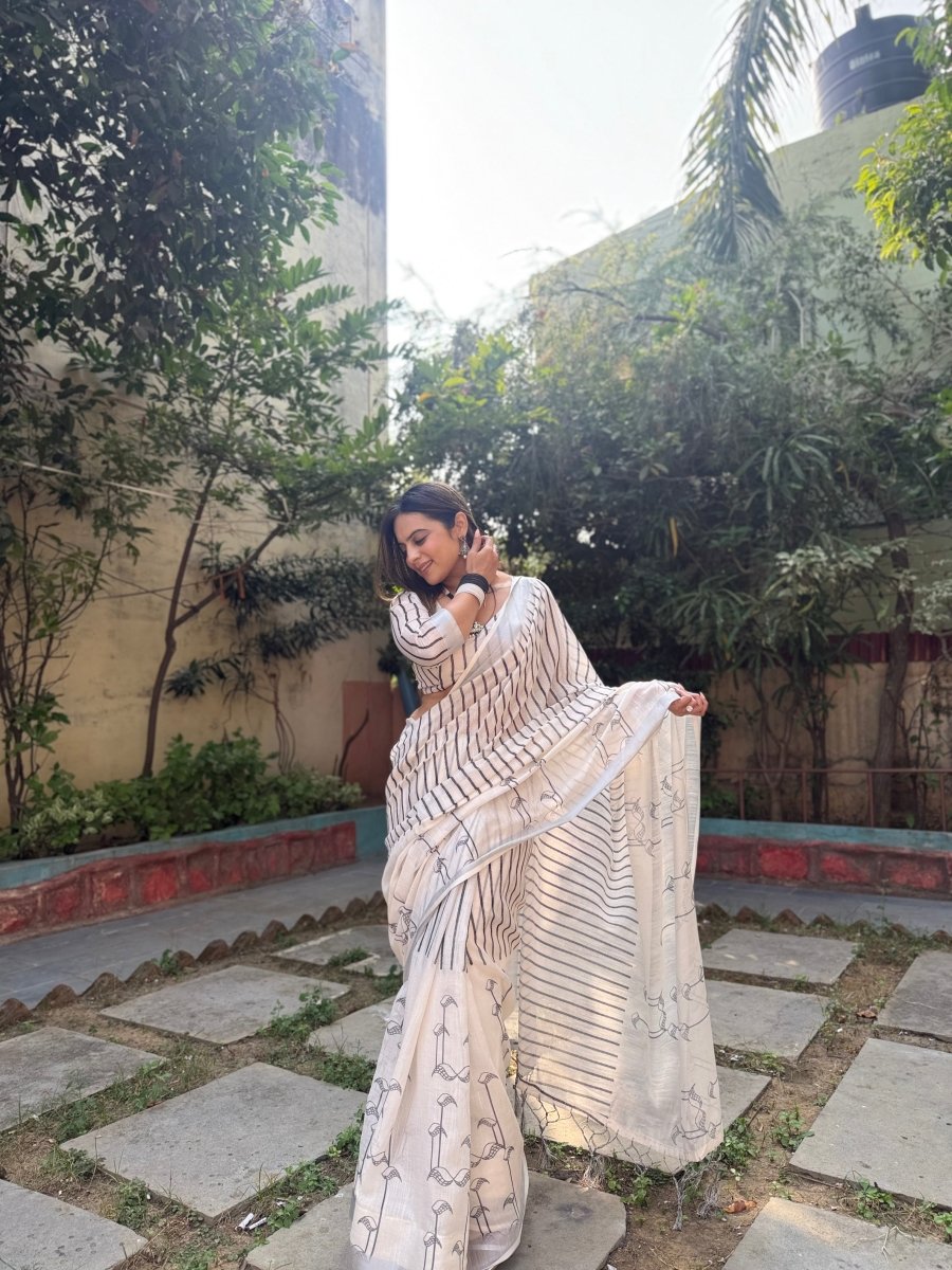 Shop premium women's ethnic suits – Avitra