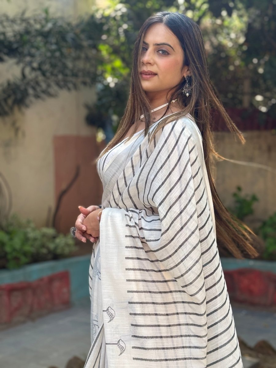 Shop premium women's ethnic suits – Avitra