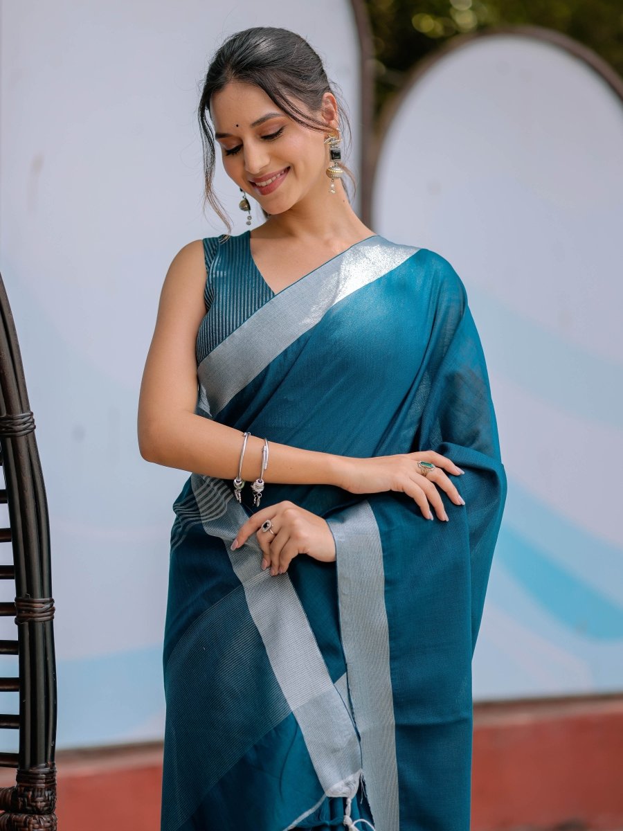 Shop premium women's ethnic suits – Avitra