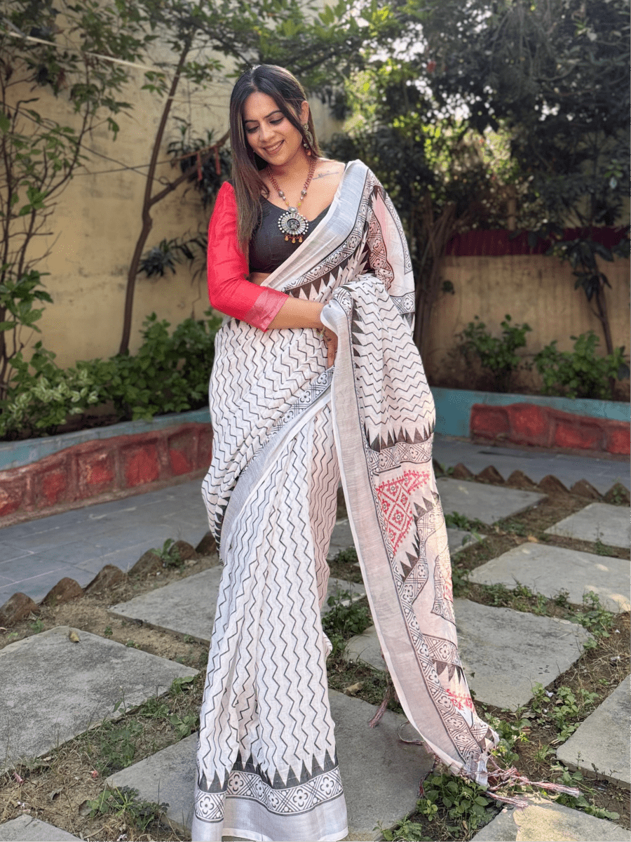 Shop premium women's ethnic suits – Avitra