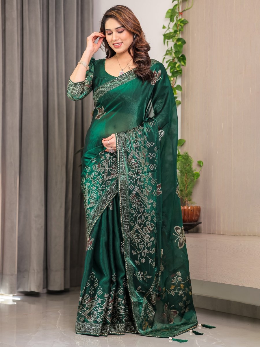Shop premium women's ethnic suits – Avitra