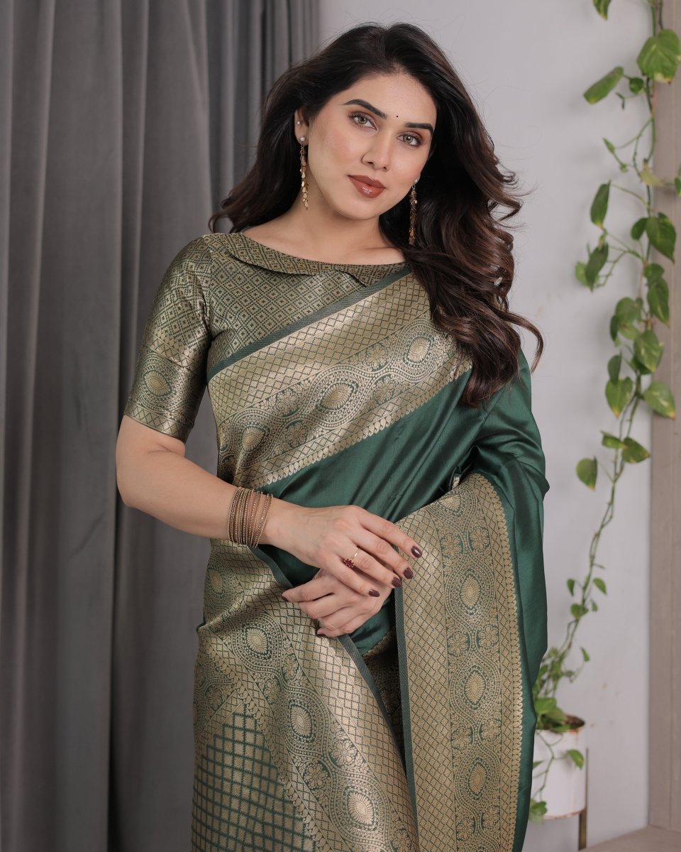 Shop premium women's ethnic suits – Avitra