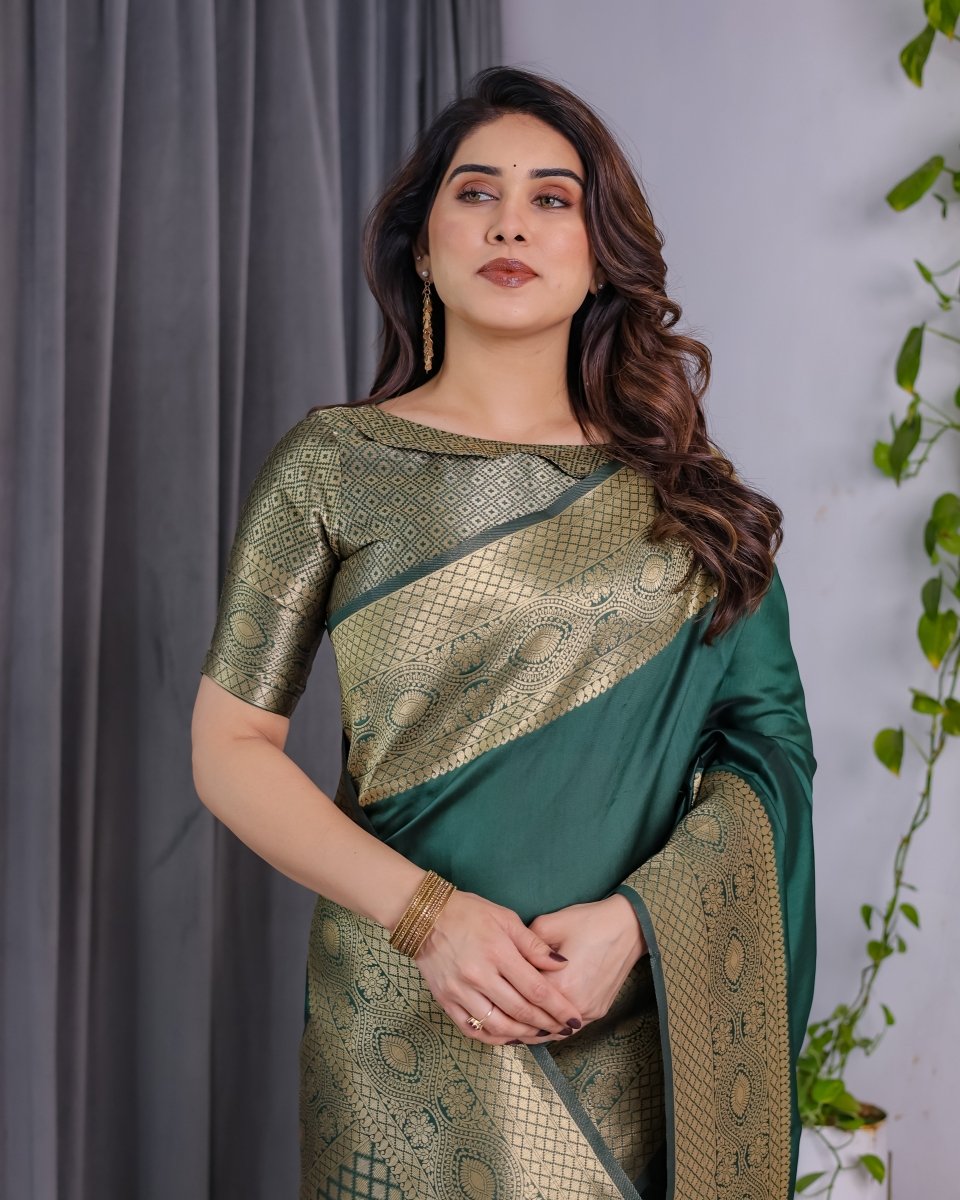 Shop premium women's ethnic suits – Avitra