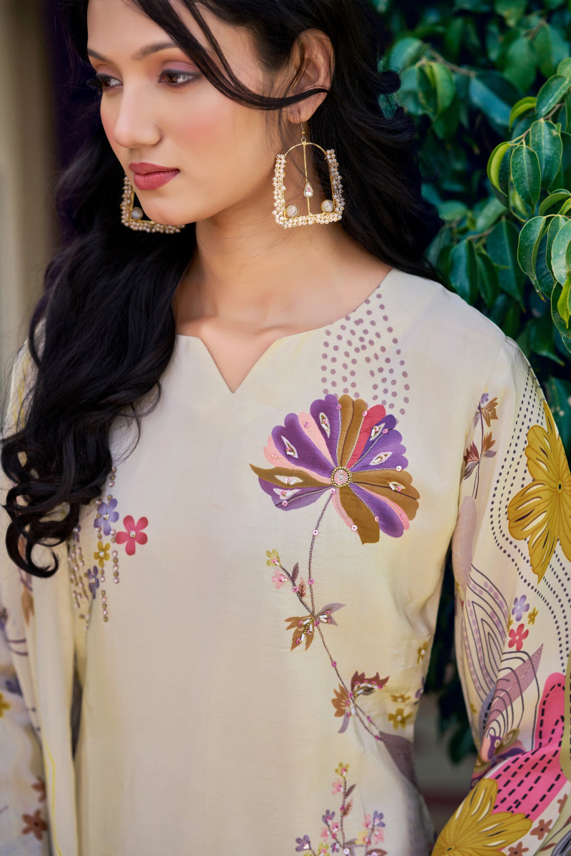 Shop premium women's ethnic suits – Avitra