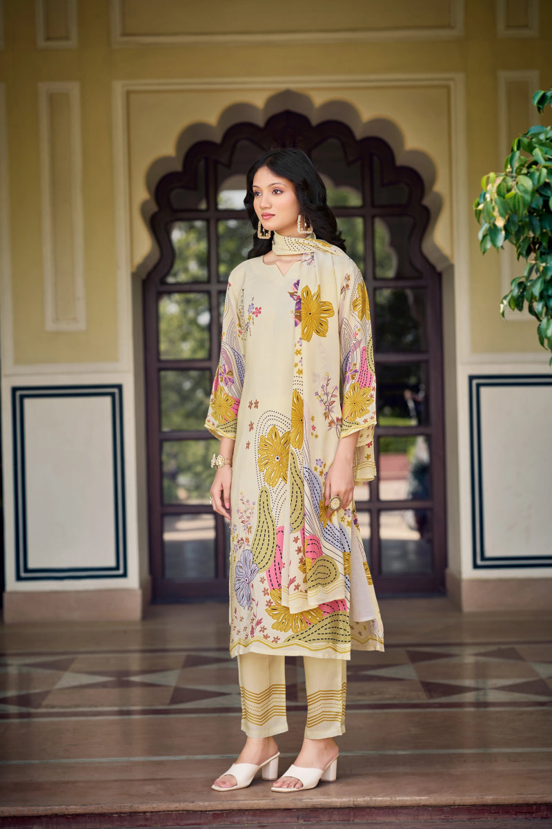 Shop premium women's ethnic suits – Avitra
