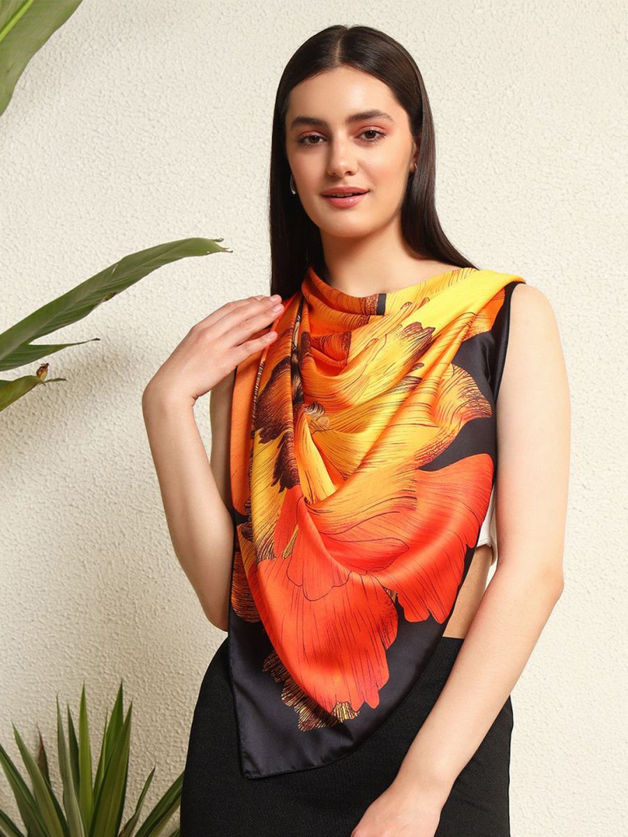 Shop premium women's ethnic suits – Avitra