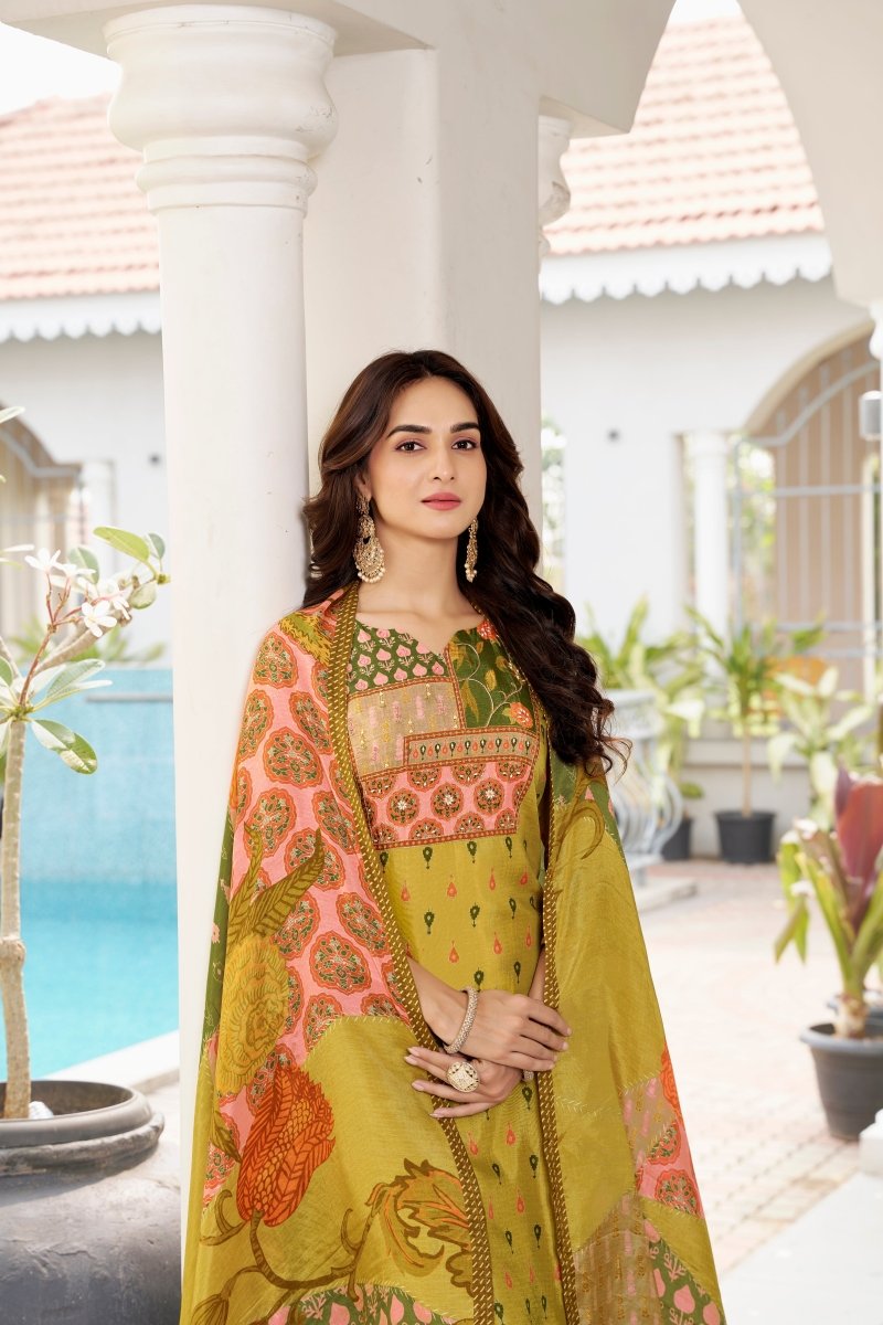 Shop premium women's ethnic suits – Avitra