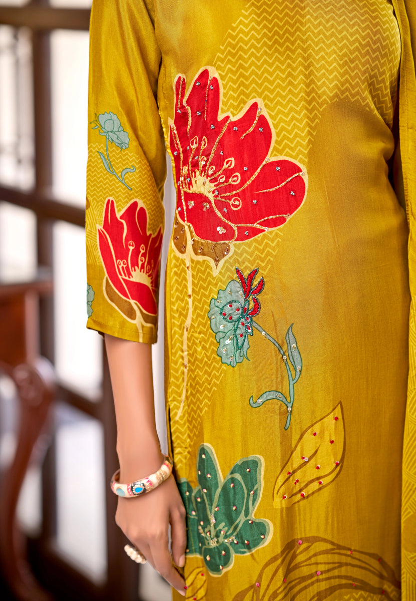 Shop premium women's ethnic suits – Avitra