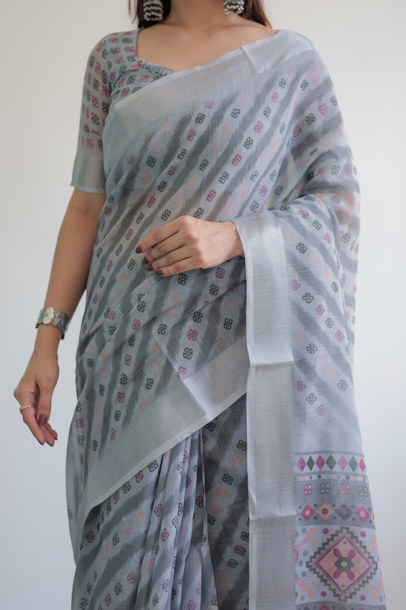Shop premium women's ethnic suits – Avitra