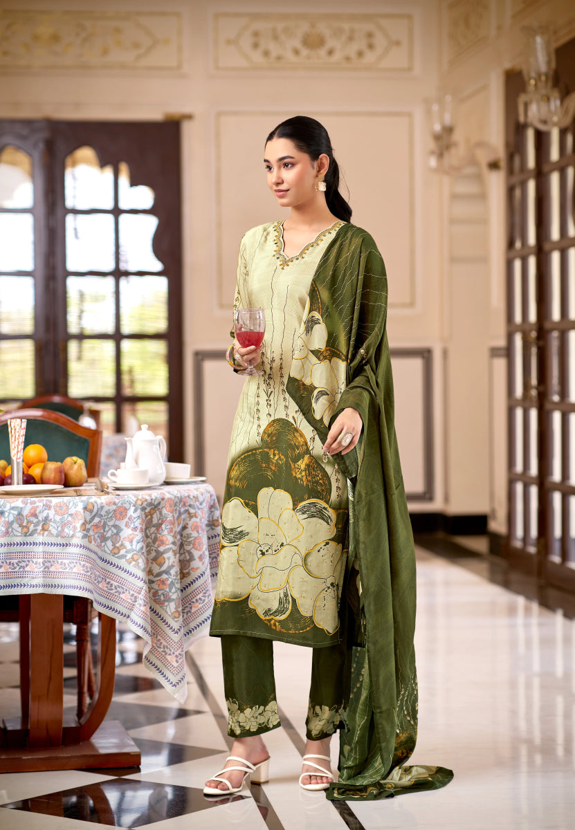 Shop premium women's ethnic suits – Avitra