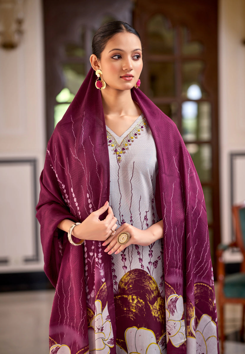 Shop premium women's ethnic suits – Avitra