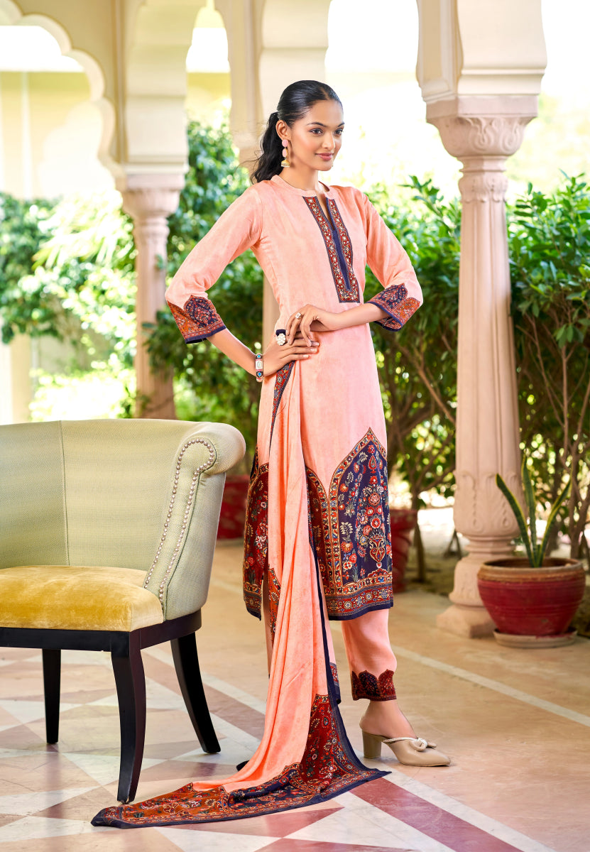 Shop premium women's ethnic suits – Avitra