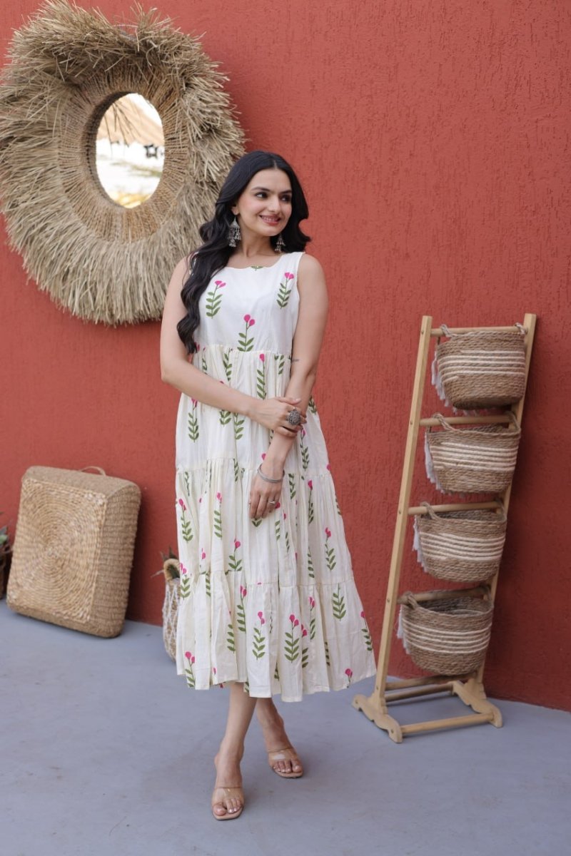 Shop premium women's ethnic suits – Avitra