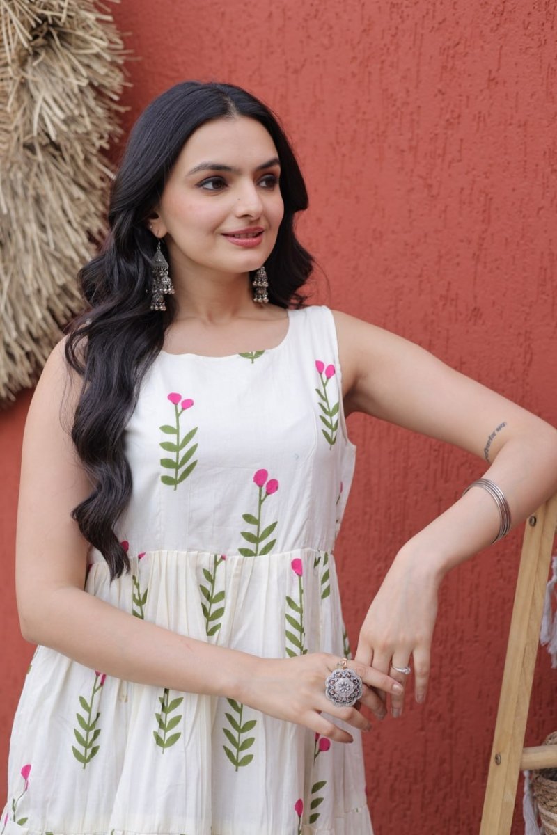 Shop premium women's ethnic suits – Avitra