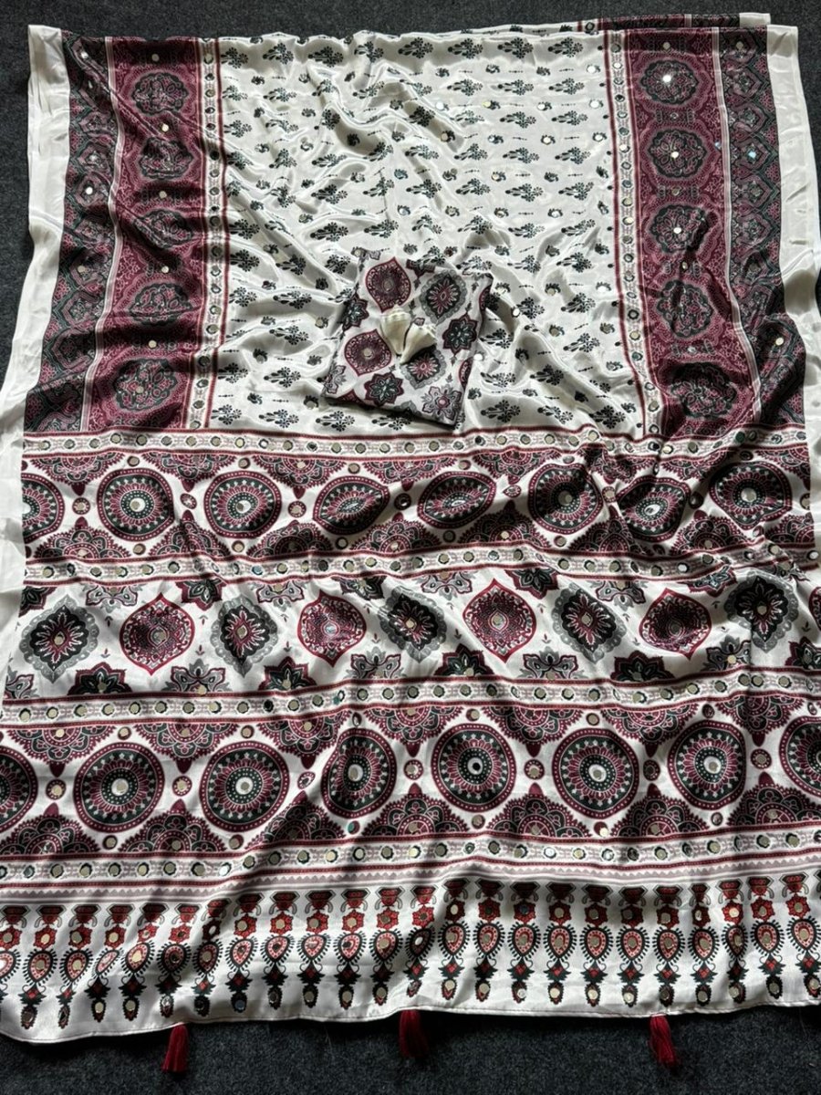Shop premium women's ethnic suits – Avitra