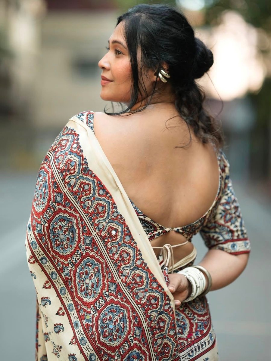 Shop premium women's ethnic suits – Avitra