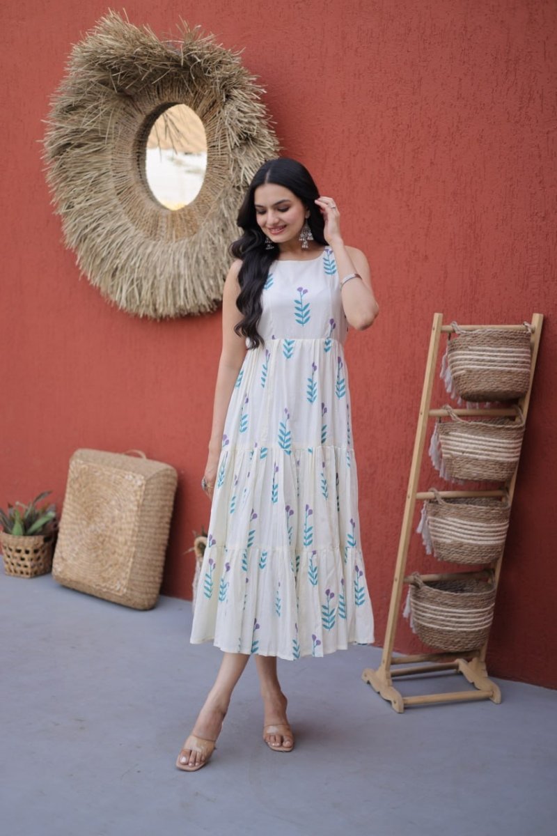 Lavender Leaf Flare Dress – Avitra
