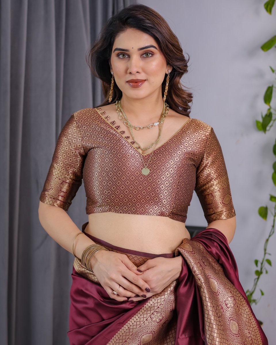 Shop premium women's ethnic suits – Avitra