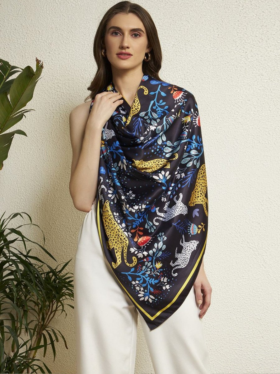 Shop premium women's ethnic suits – Avitra