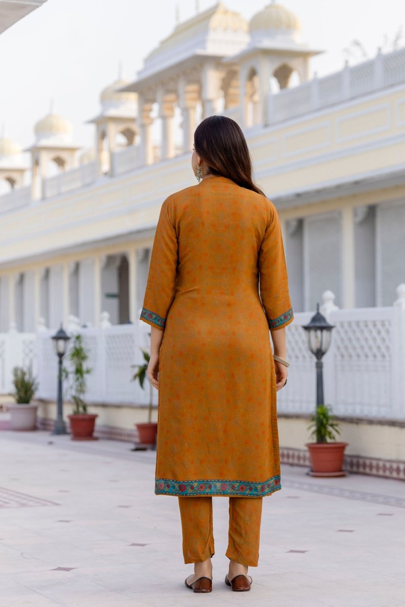 Shop premium women's ethnic suits – Avitra