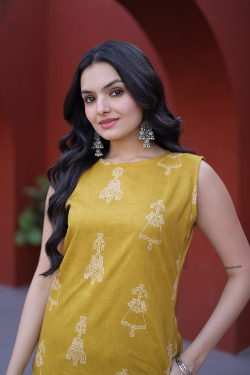Shop premium women's ethnic suits – Avitra